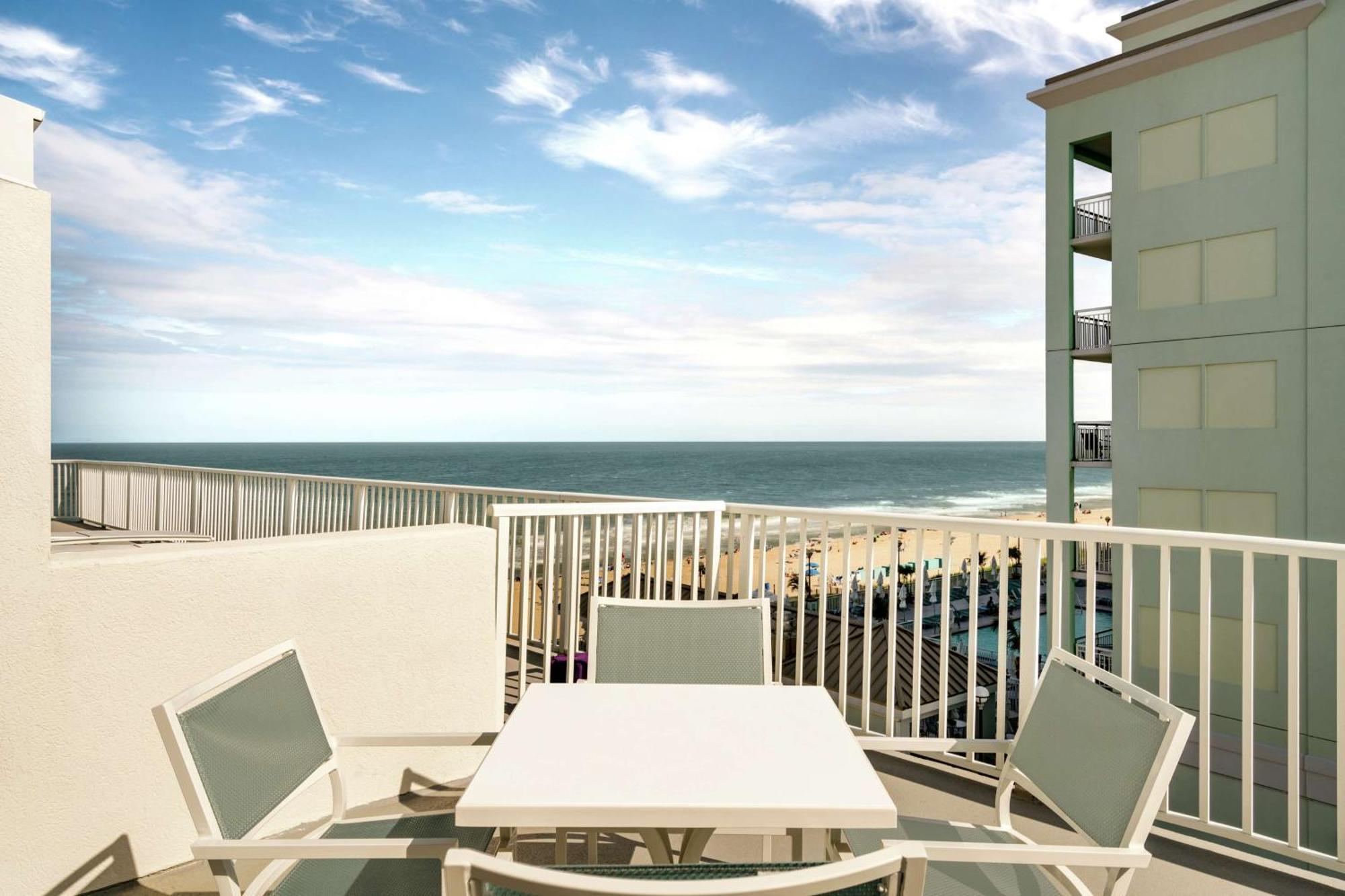 Doubletree By Hilton Ocean City Oceanfront Exterior foto